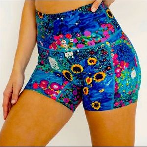 BlackMilk Klimt Collage Pink HW Smackdowns